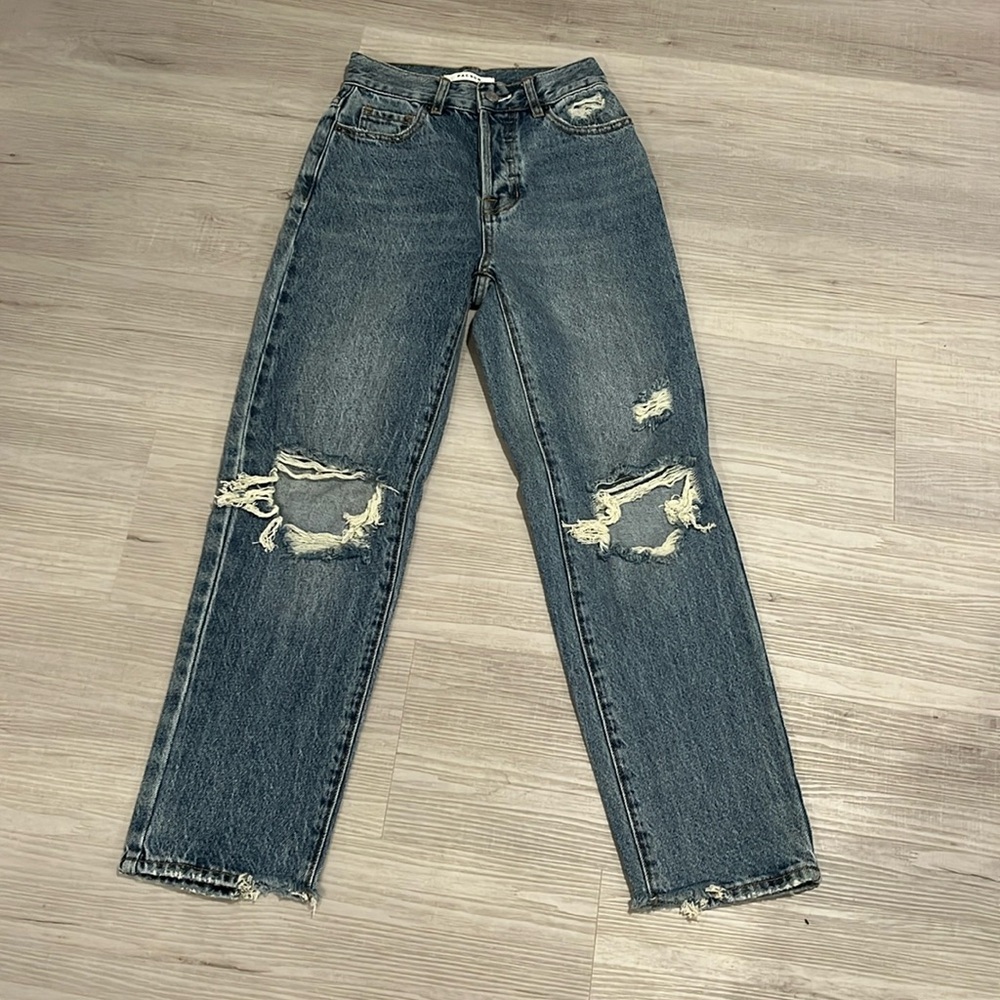 Women’s High Rise distressed pacsun Jeans